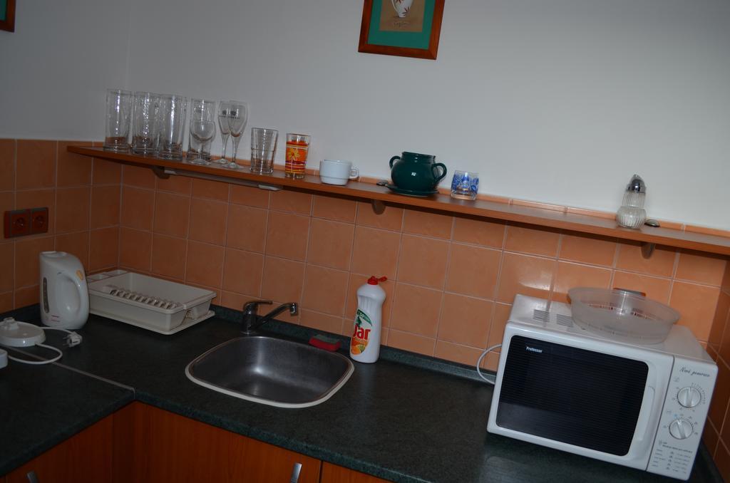 Hotel U Kapra Lázně Bělohrad エクステリア 写真