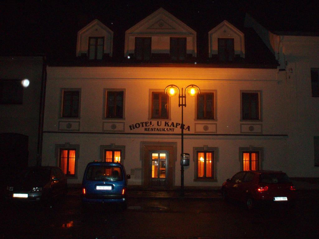 Hotel U Kapra Lázně Bělohrad エクステリア 写真