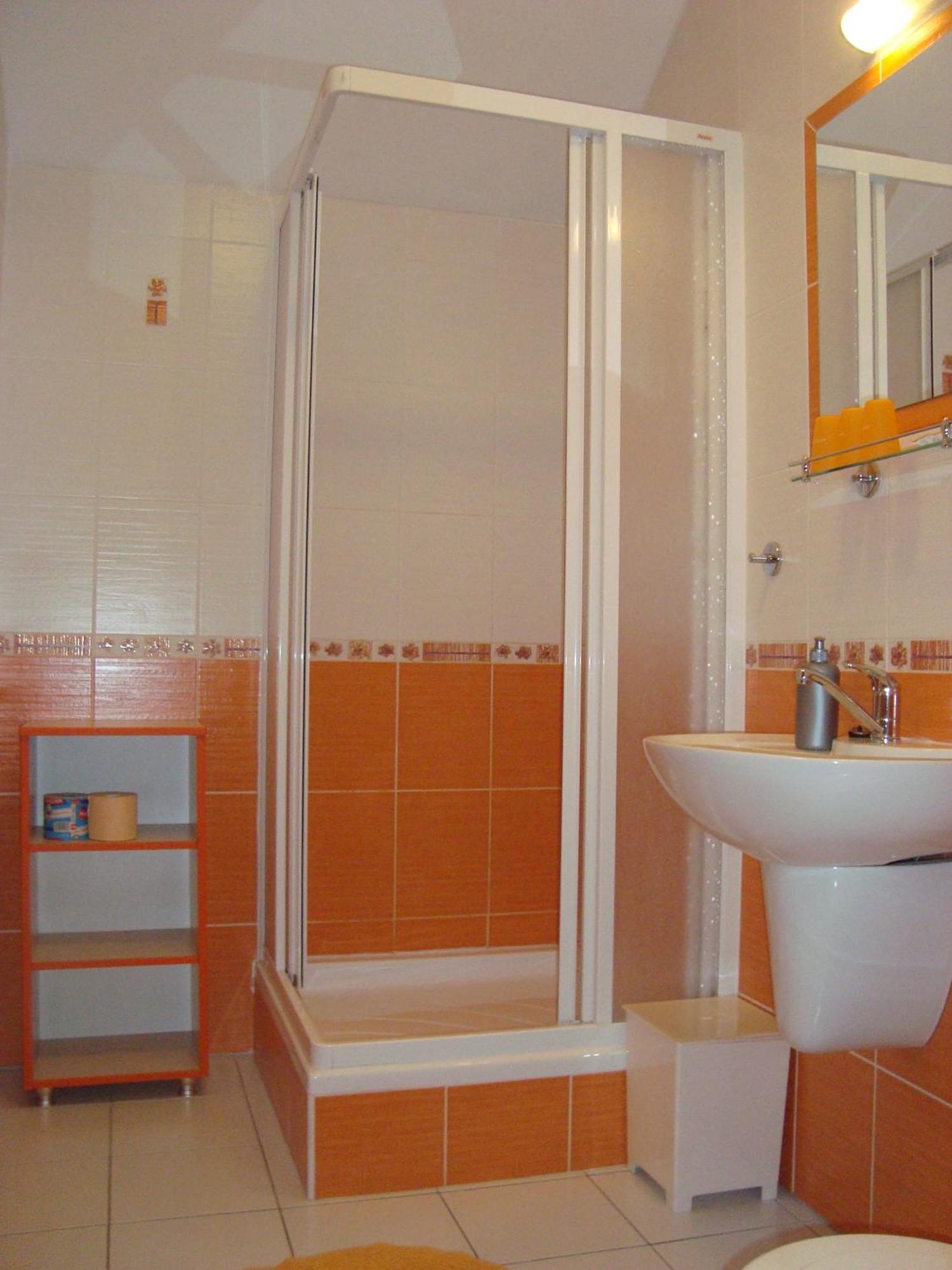Hotel U Kapra Lázně Bělohrad エクステリア 写真